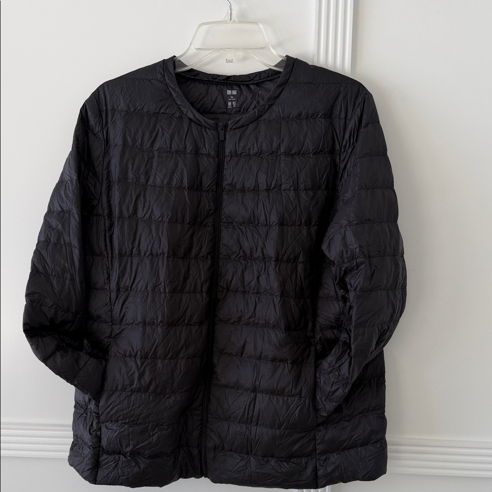 Uniqlo ultra light down jacket XL - Picture 4 of 6